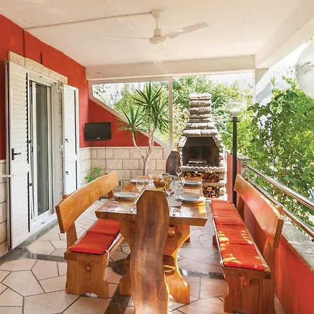 Pet Friendly In With Sauna بيت للعطل