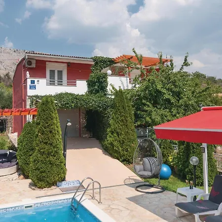 In With Outdoor Swimming Pool *
